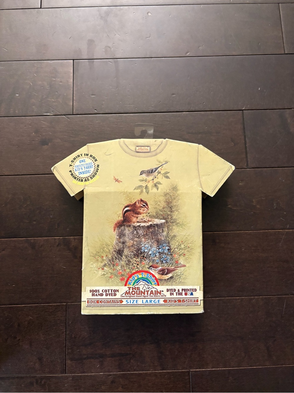 Brand new vintage 2005 mountain tee